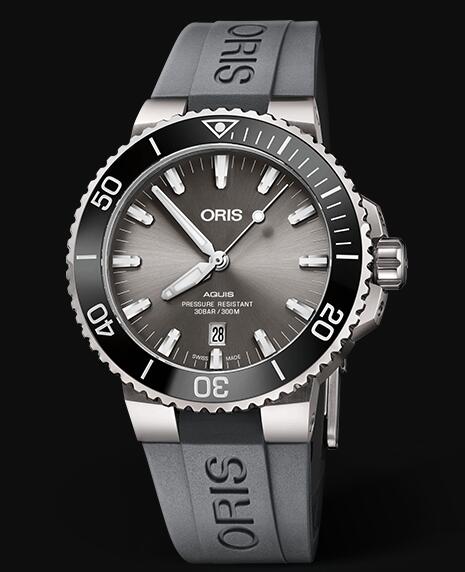 Review Oris Aquis Titanium Date 43.5mm 01 733 7730 7153-07 4 24 63TEB Replica Watch